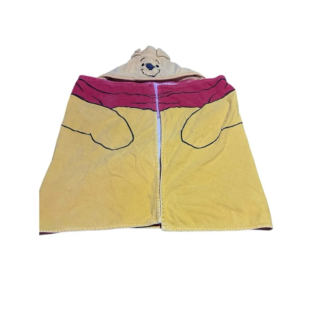 disney store vintage winnie the‎ pooh hooded towel 55x25 inches preowned kids